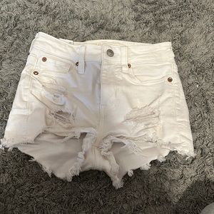AMERICAN EAGLE 000 WHITE JEAN SHORTS